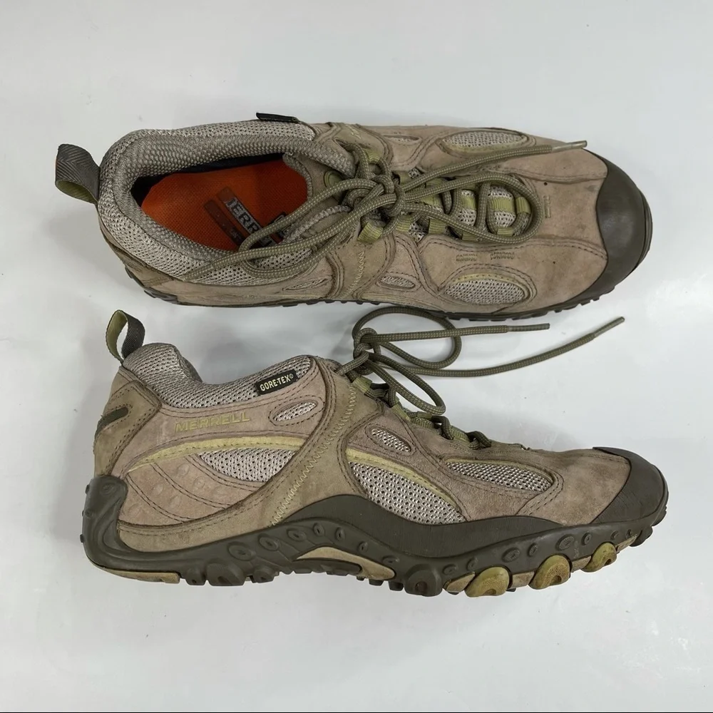 Merrell Women’s Chameleon‎ Arc Low Rise Hiking Shoes Size 8.5